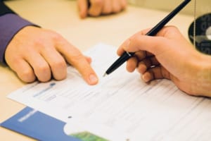 Các trường hợp ly hôn vắng mặt